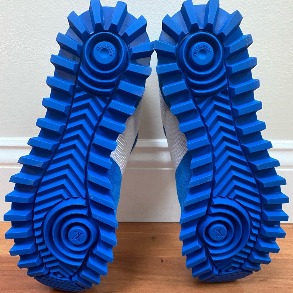 Authentic Louis Vuitton Sneakers - Picture 6 of 6